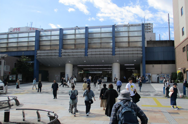 もう一つの最寄り駅、JR「赤羽駅」。物件からも徒歩圏内です。
